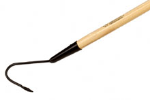 Cultivateur Aster - l�ger, dent �troite verni noir 25mm, manche en fr�ne 135cm long.
