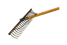 R�teau � foin Silo - M�tal l�ger,dents rondes,740mm larg,fixation manche r�glable,manche tilleul 240cm